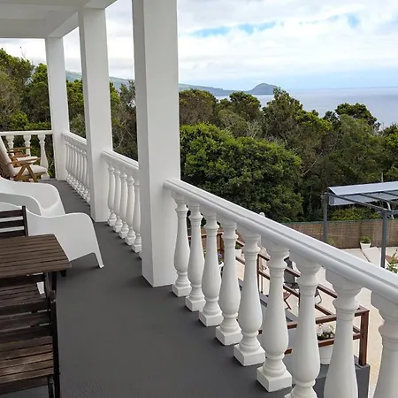 Capelinhos Villa *