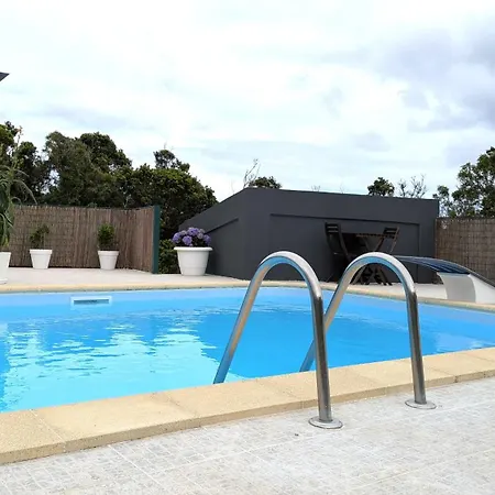 Villa Capelinhos Capelo